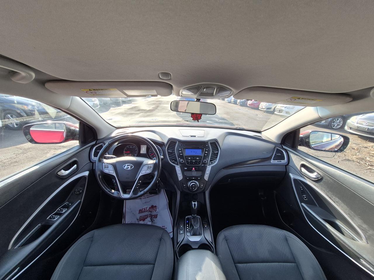 2015 Hyundai Santa Fe Sport GLS Photo