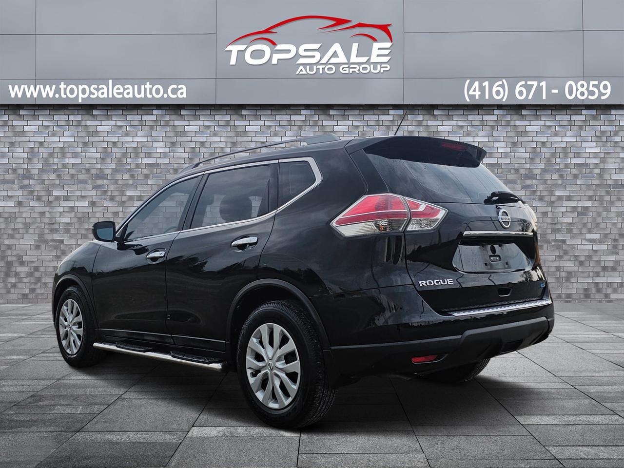 2015 Nissan Rogue S Photo