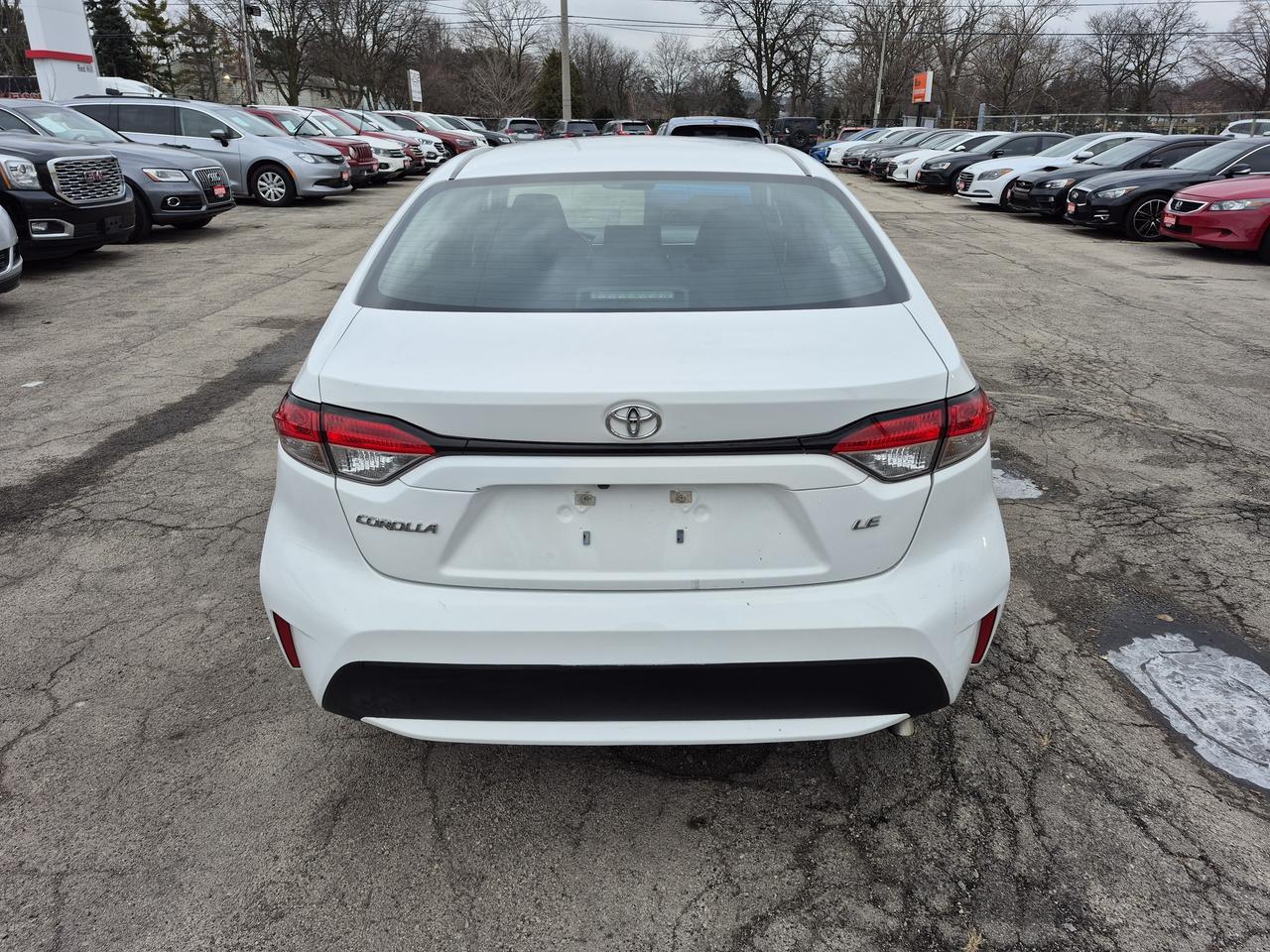 2022 Toyota Corolla LE Photo