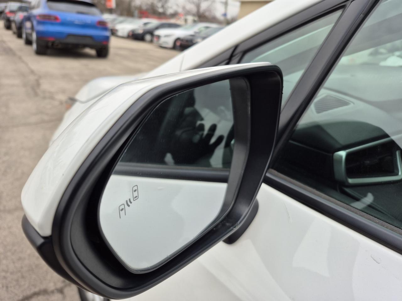 2022 Toyota Corolla LE Photo