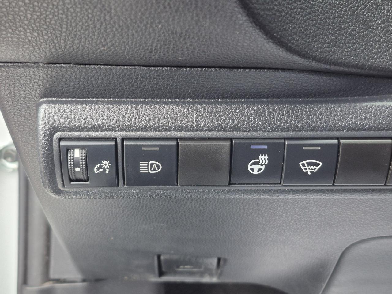 2022 Toyota Corolla LE Photo