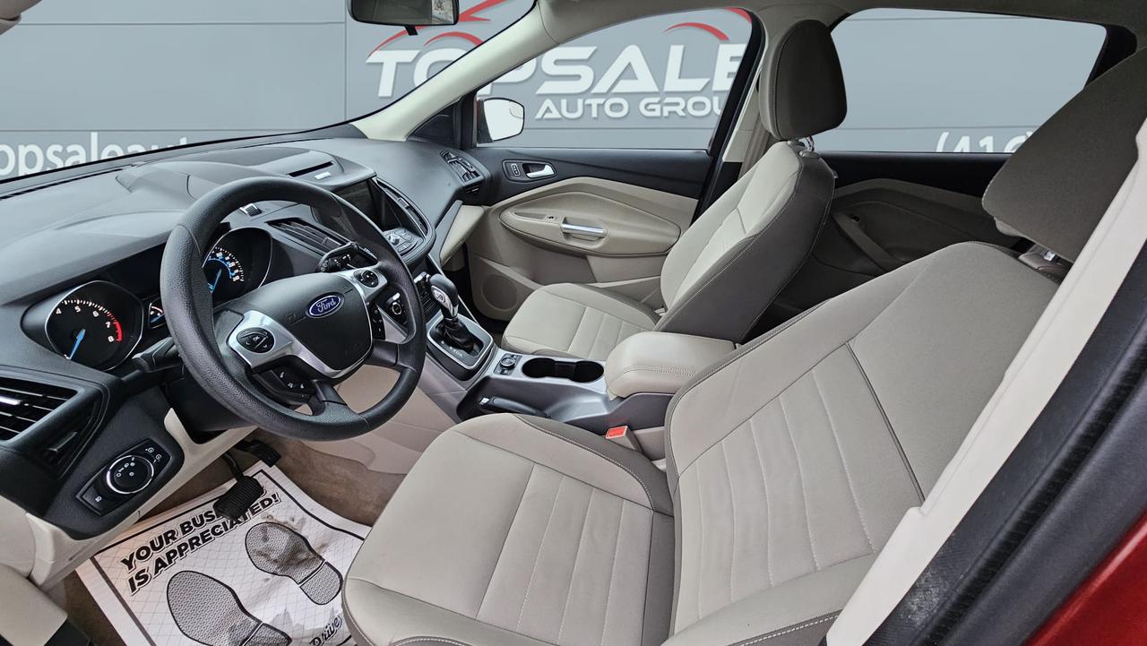 2013 Ford Escape SE Photo