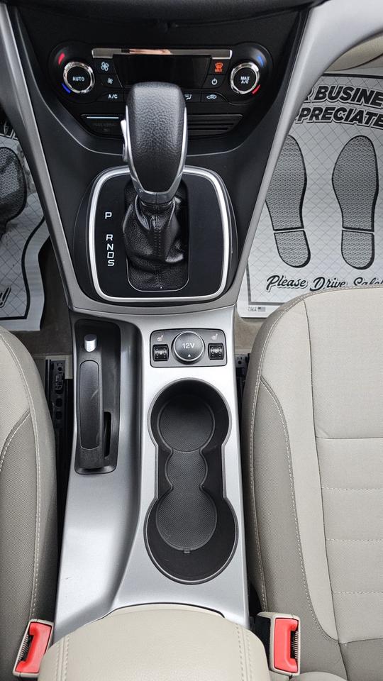 2013 Ford Escape SE Photo