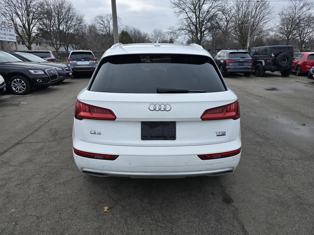 2018 Audi Q5 Premium Plus Photo