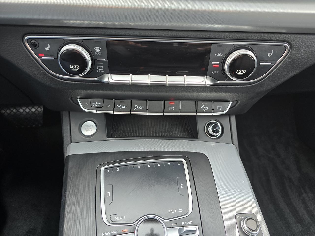 2018 Audi Q5 Premium Plus Photo