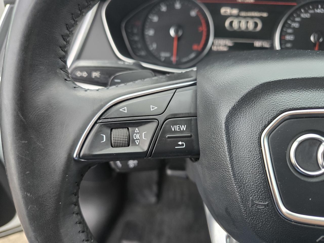 2018 Audi Q5 Premium Plus Photo