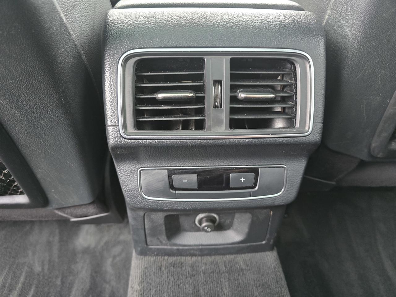 2018 Audi Q5 Premium Plus Photo