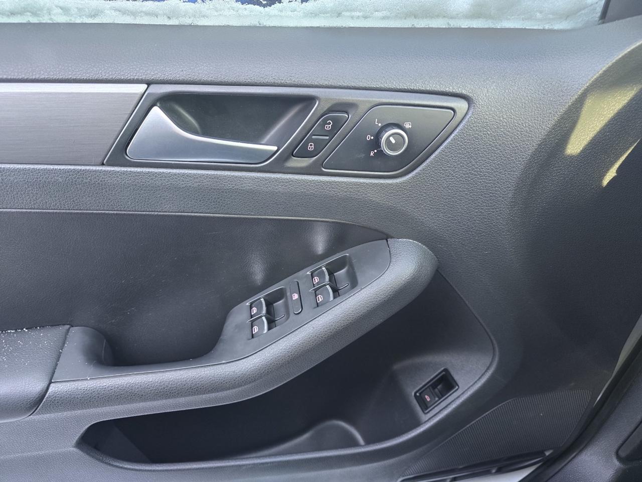 2014 Volkswagen Jetta TDI Photo