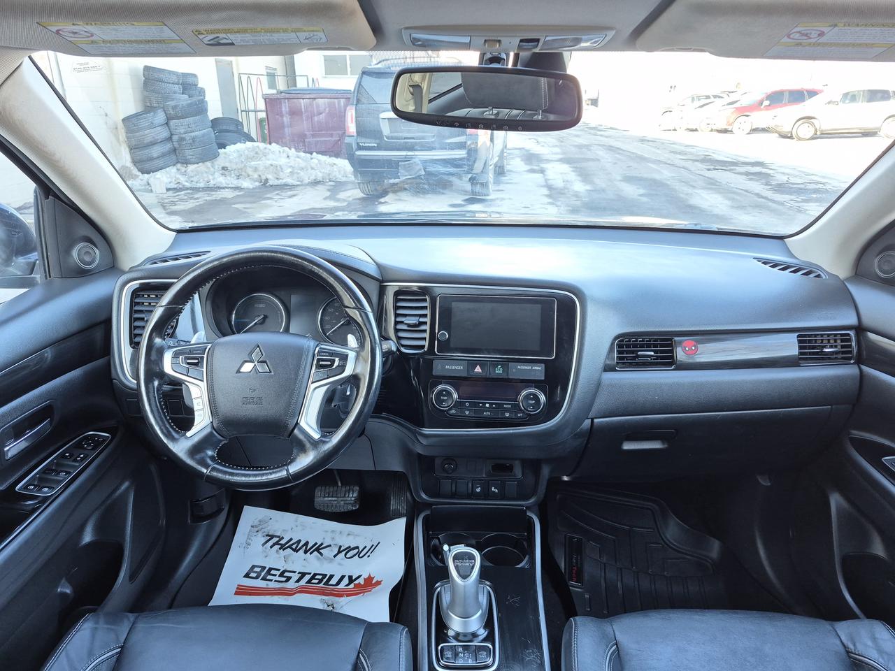 2018 Mitsubishi Outlander SEL Photo