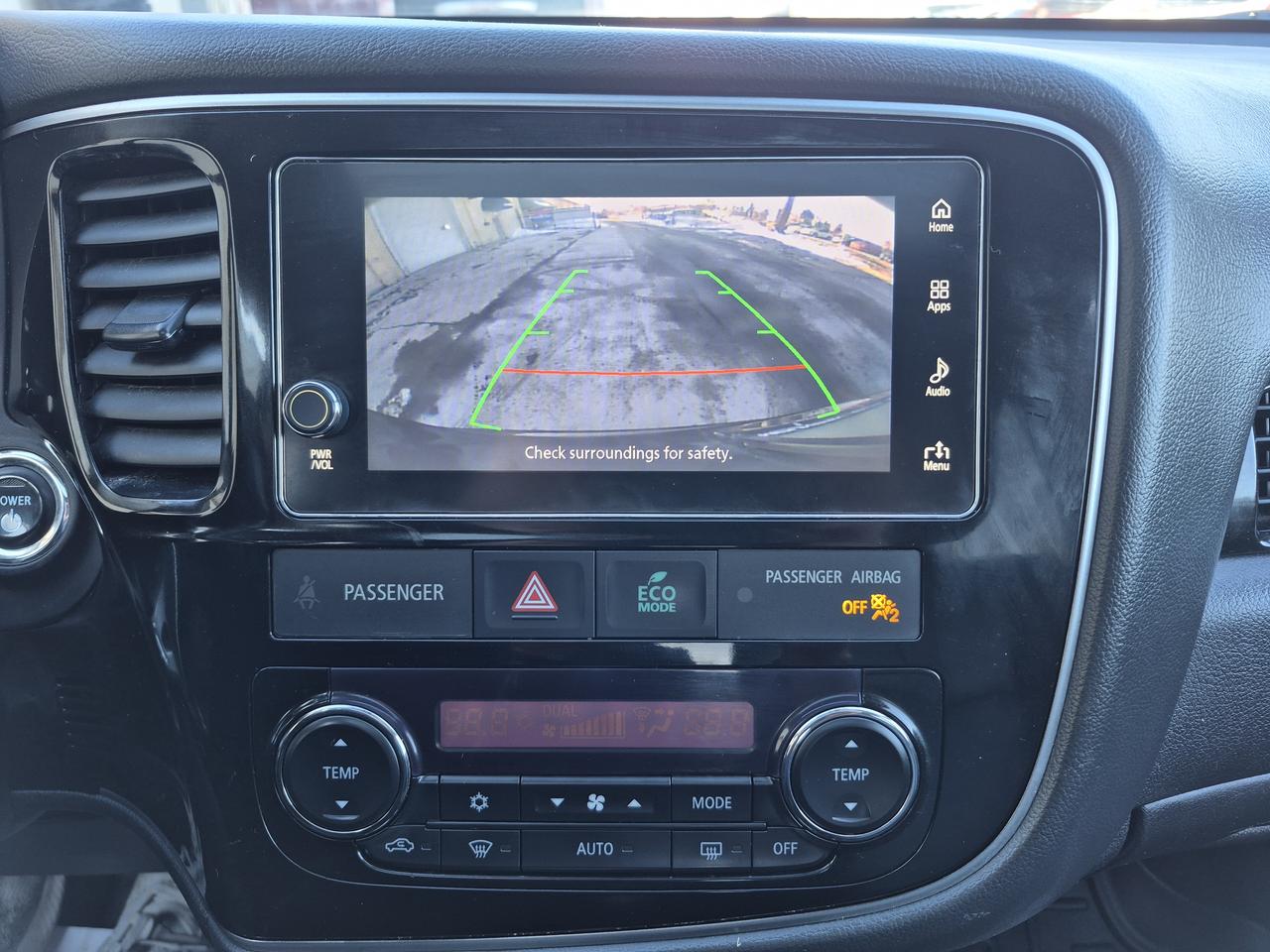 2018 Mitsubishi Outlander SEL Photo