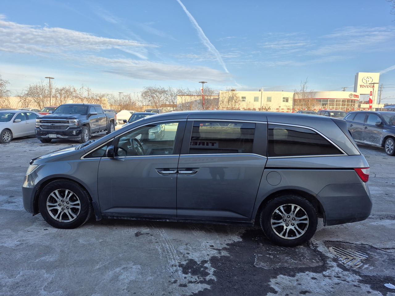 2011 Honda Odyssey EX Photo