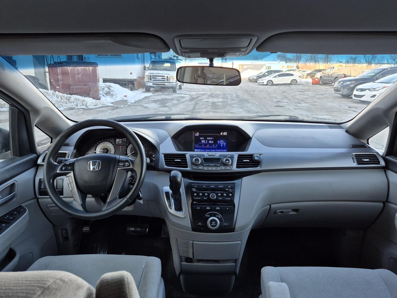 2011 Honda Odyssey EX Photo