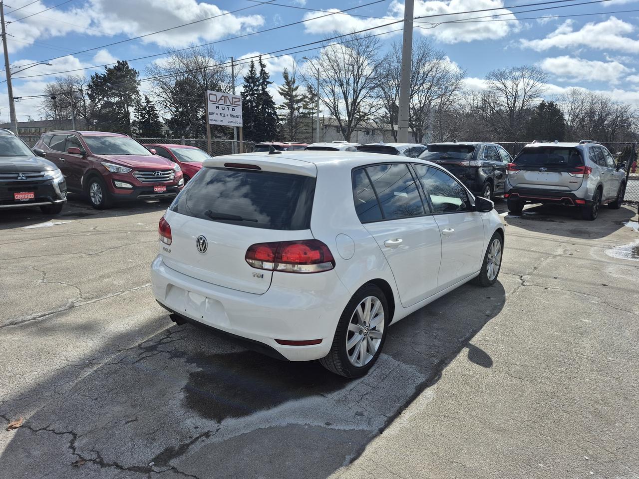 2013 Volkswagen Golf TDI Photo