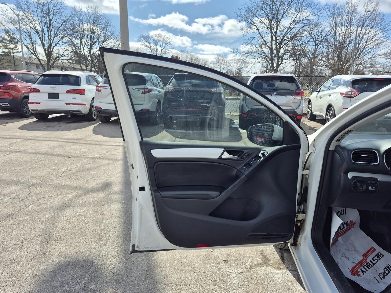 2013 Volkswagen Golf TDI Photo