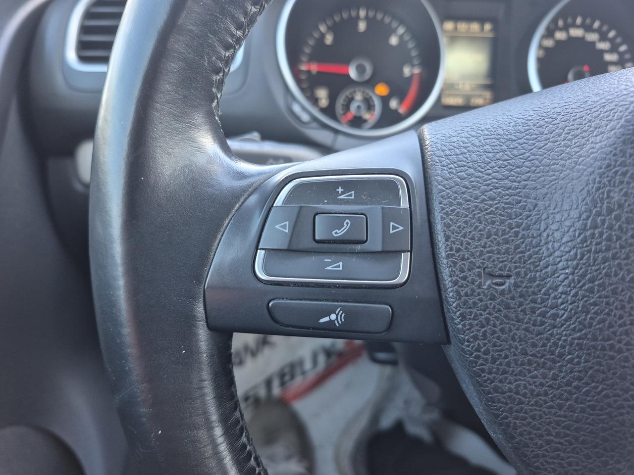 2013 Volkswagen Golf TDI Photo