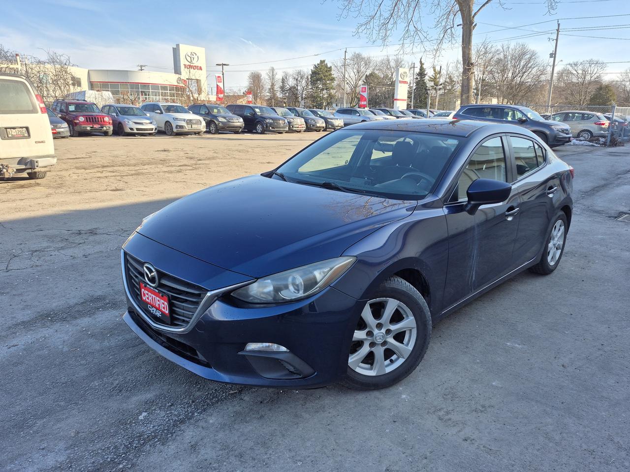 2015 Mazda MAZDA3 I Sport Photo0
