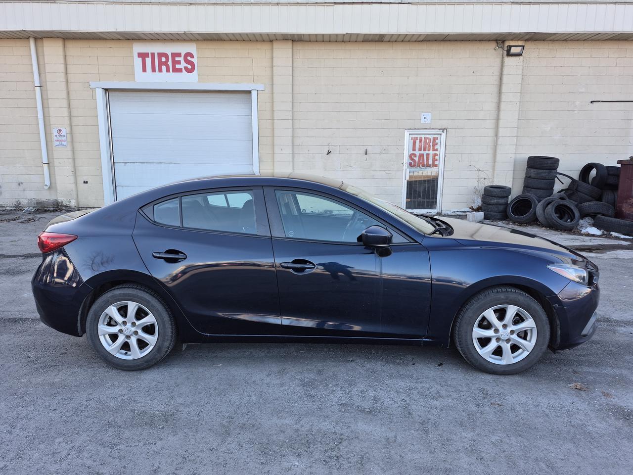 2015 Mazda MAZDA3 I Sport Photo