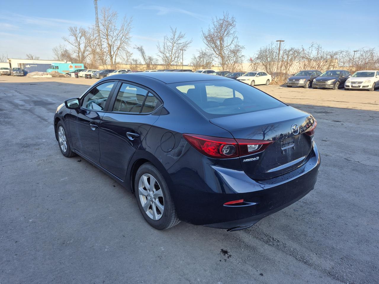 2015 Mazda MAZDA3 I Sport Photo