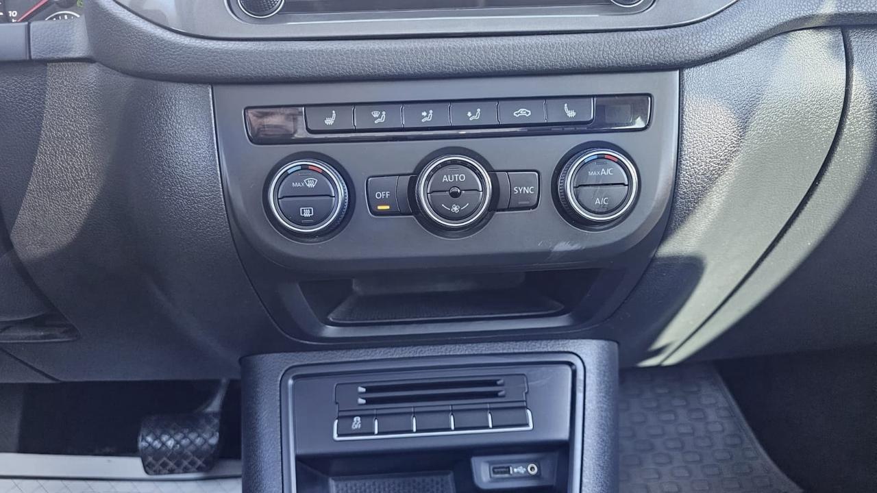 2017 Volkswagen Tiguan COMFORTLINE Photo