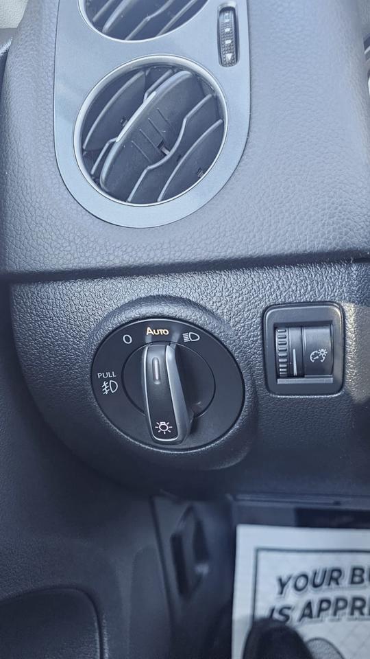 2017 Volkswagen Tiguan COMFORTLINE Photo