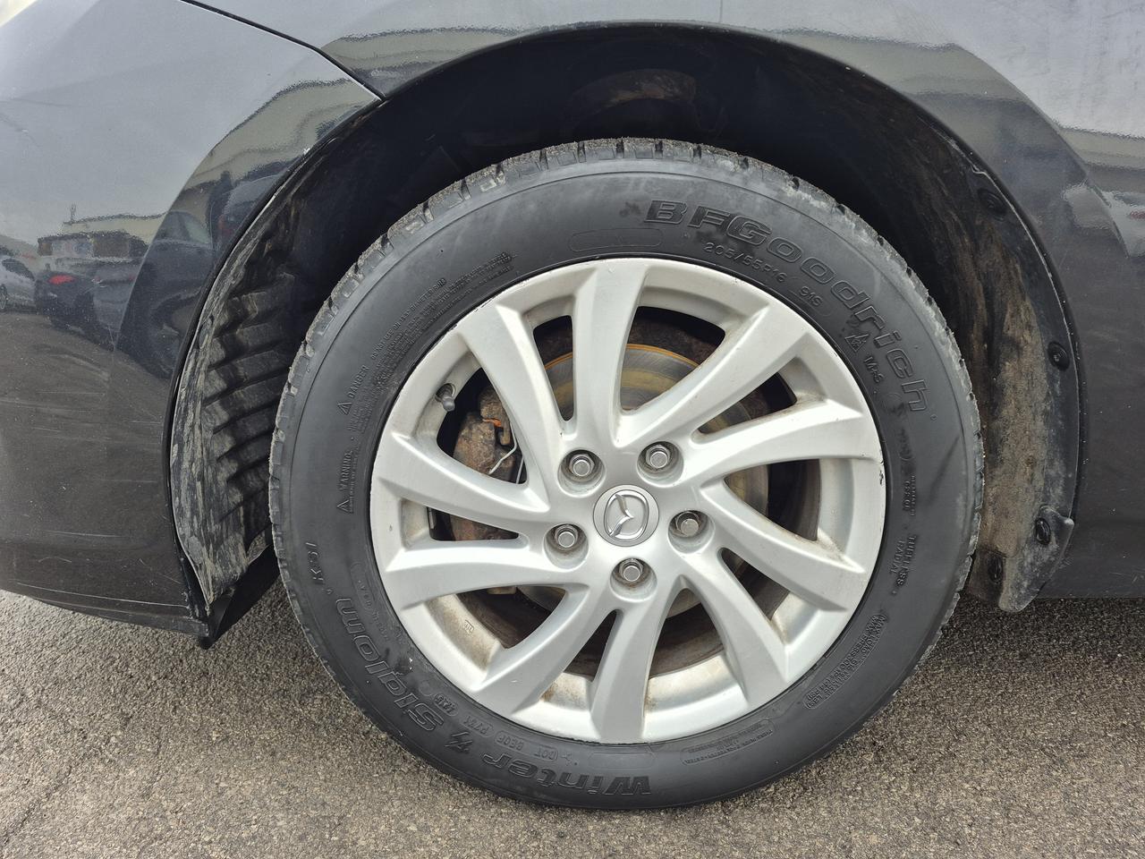 2012 Mazda MAZDA3 I Sport Photo