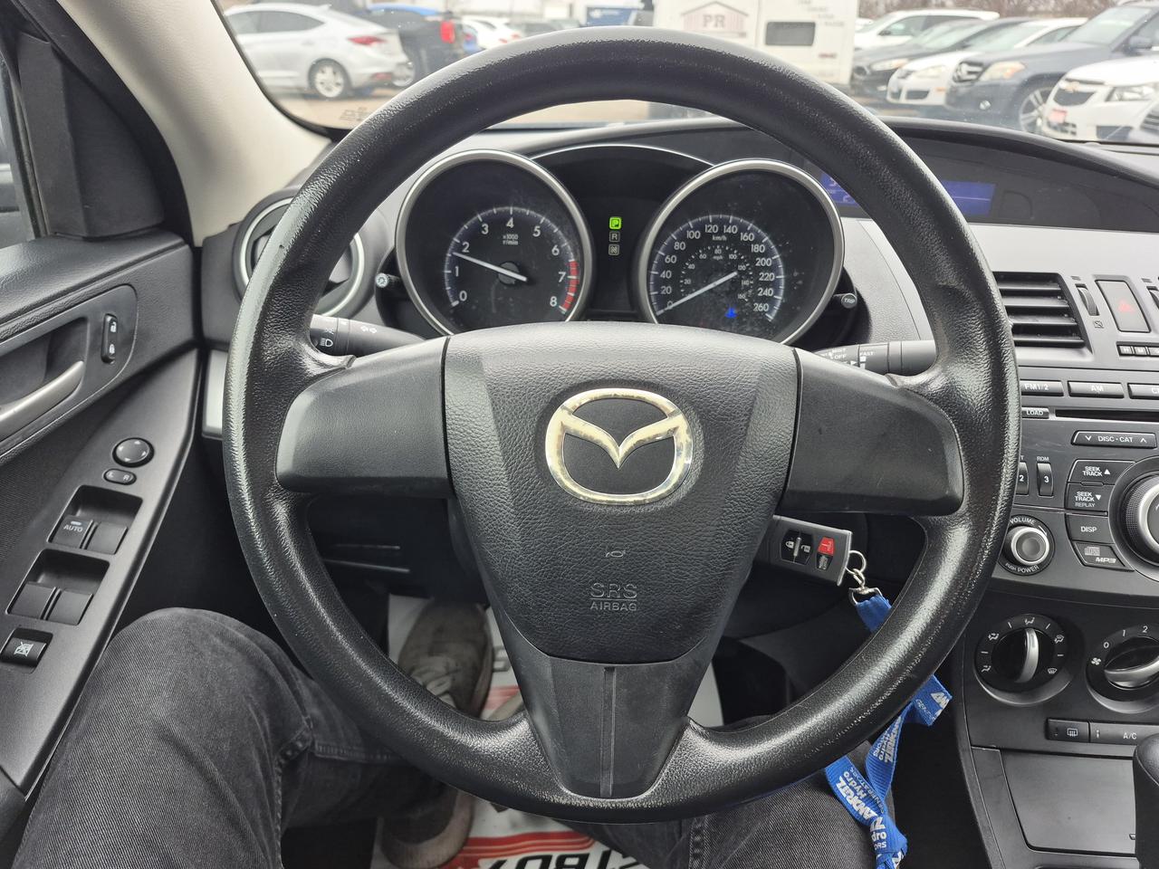 2012 Mazda MAZDA3 I Sport Photo