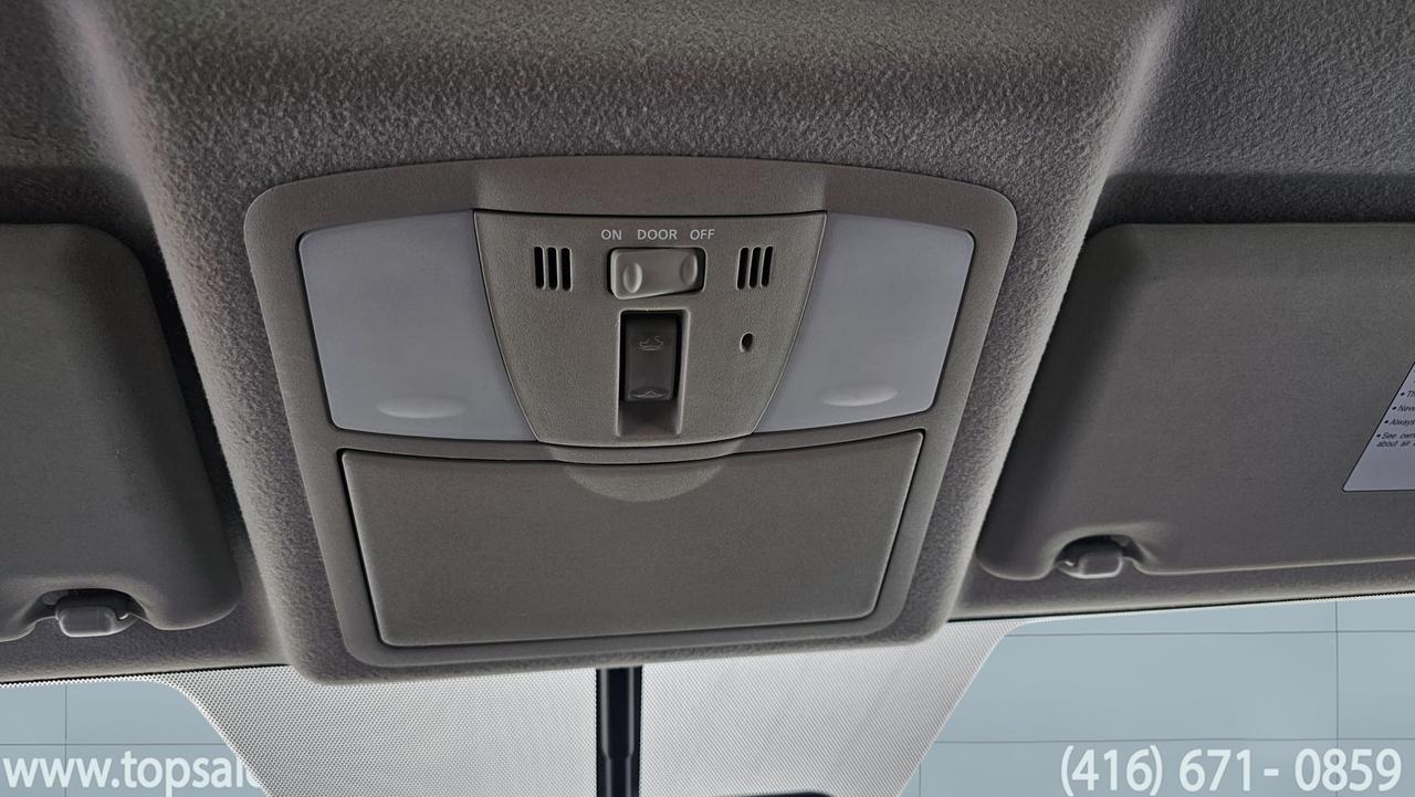 2012 Nissan Rogue SL Photo