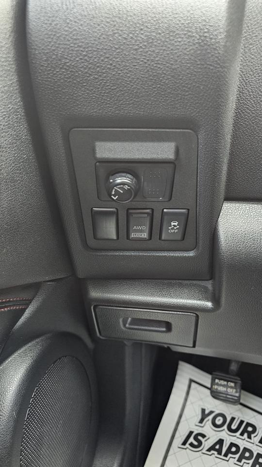 2012 Nissan Rogue SL Photo