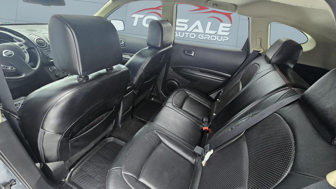 2012 Nissan Rogue SL Photo