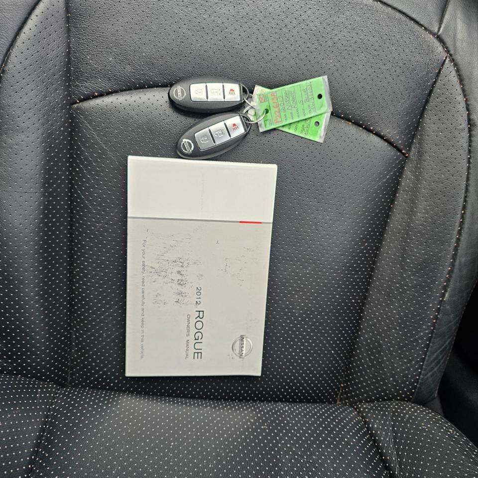 2012 Nissan Rogue SL Photo