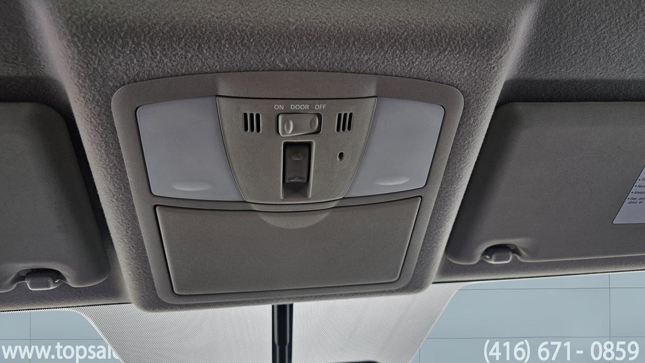 2012 Nissan Rogue SL Photo