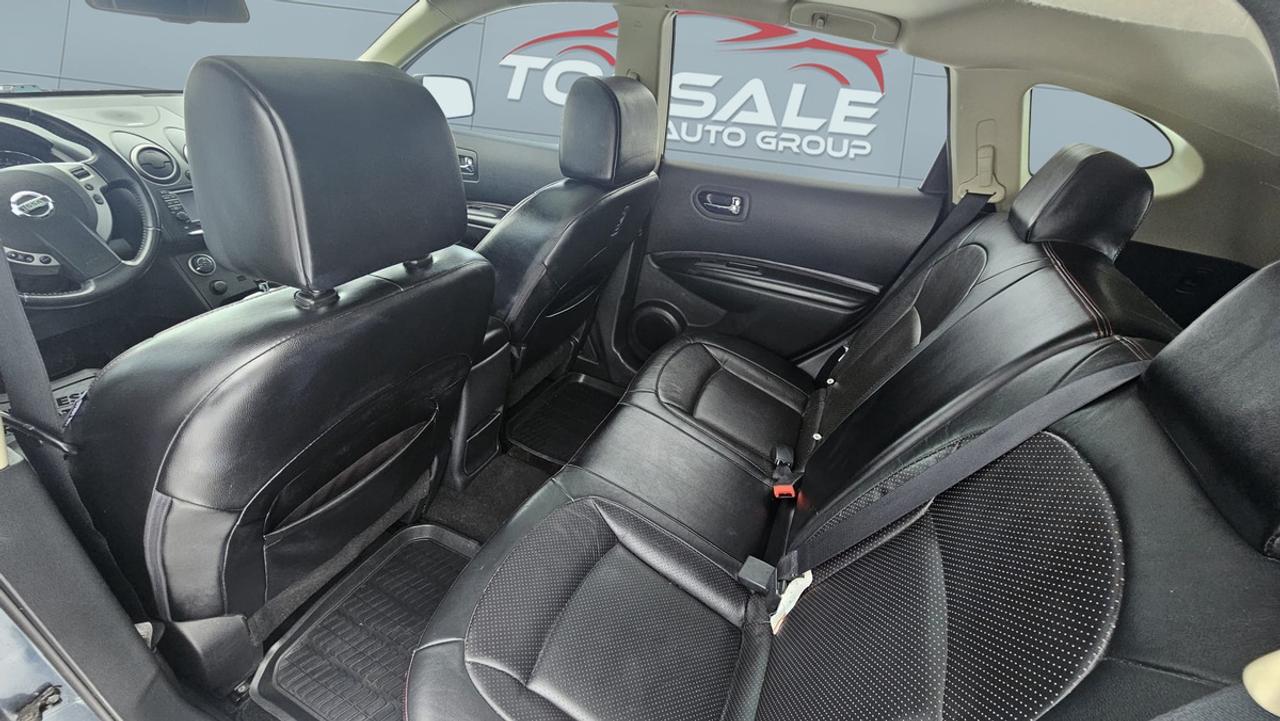 2012 Nissan Rogue SL Photo