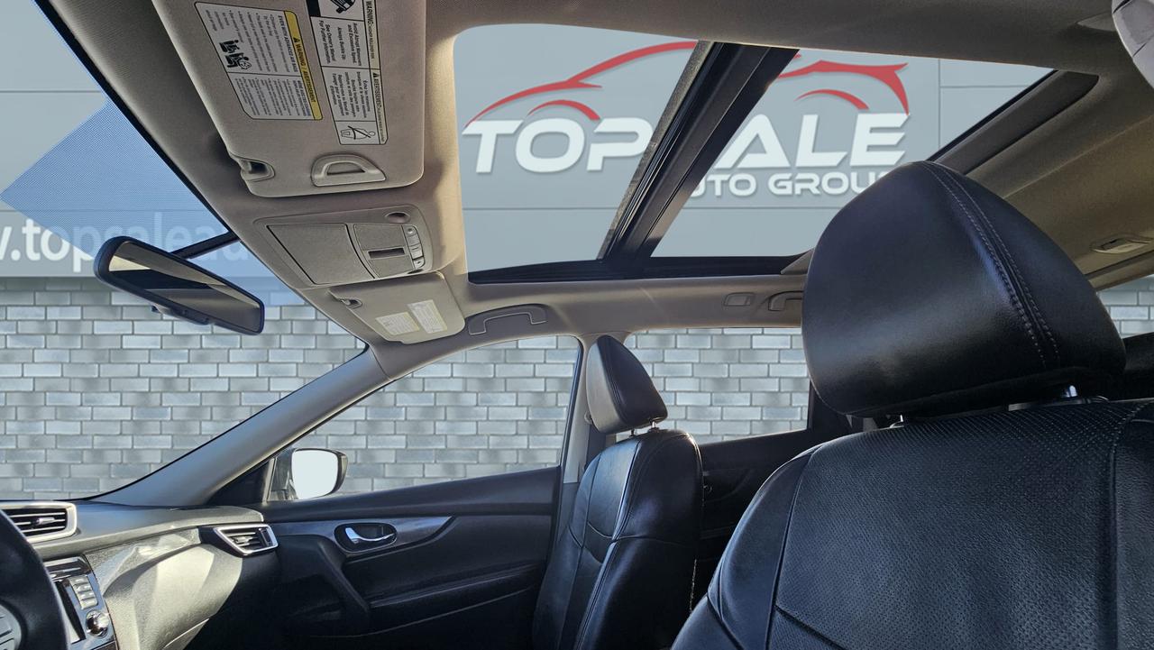 2015 Nissan Rogue SL Photo