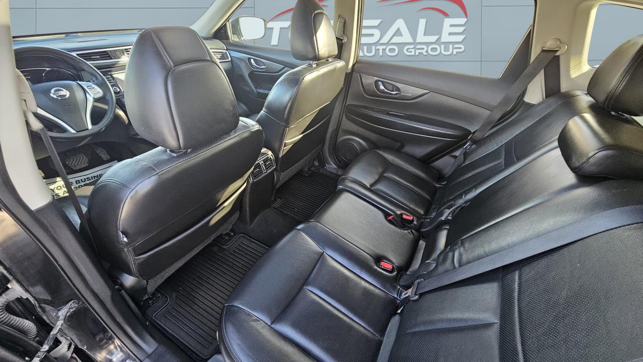 2015 Nissan Rogue SL Photo