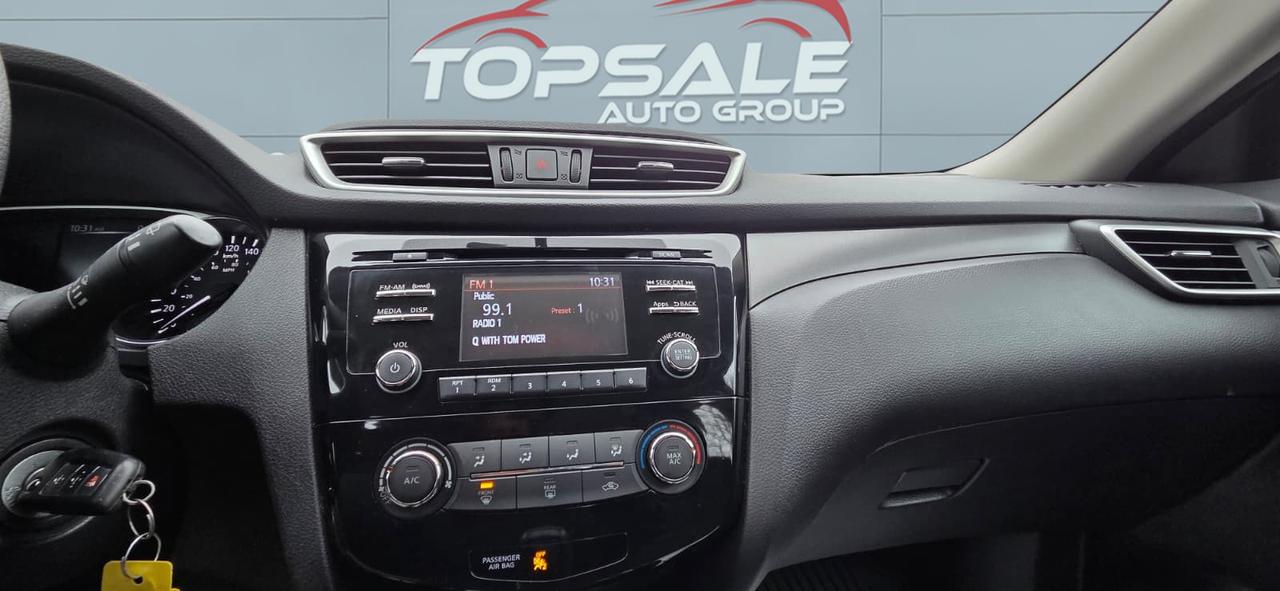 2016 Nissan Rogue S Photo