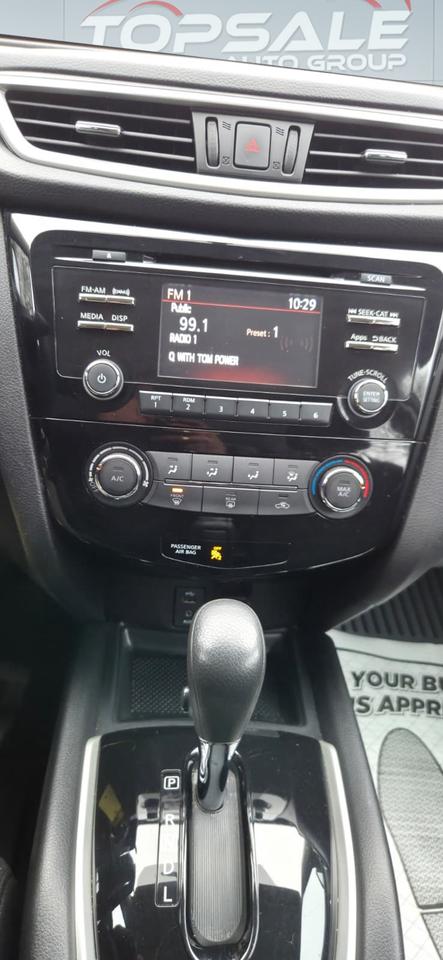 2016 Nissan Rogue S Photo