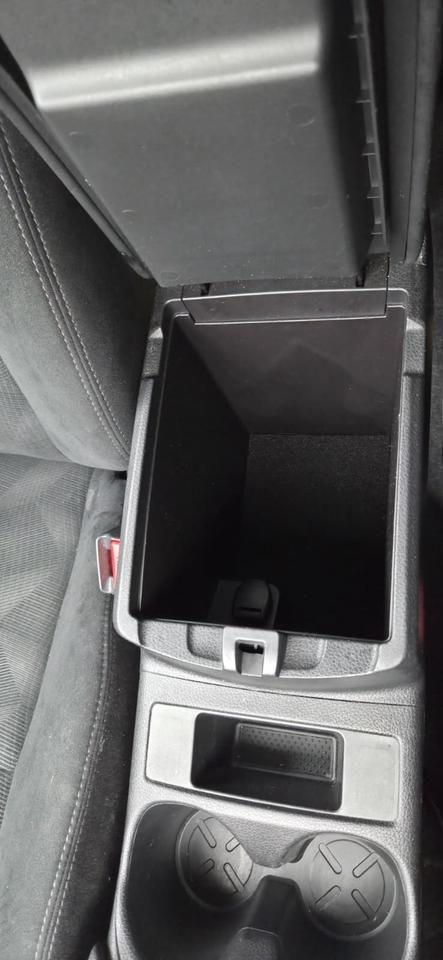 2016 Nissan Rogue S Photo