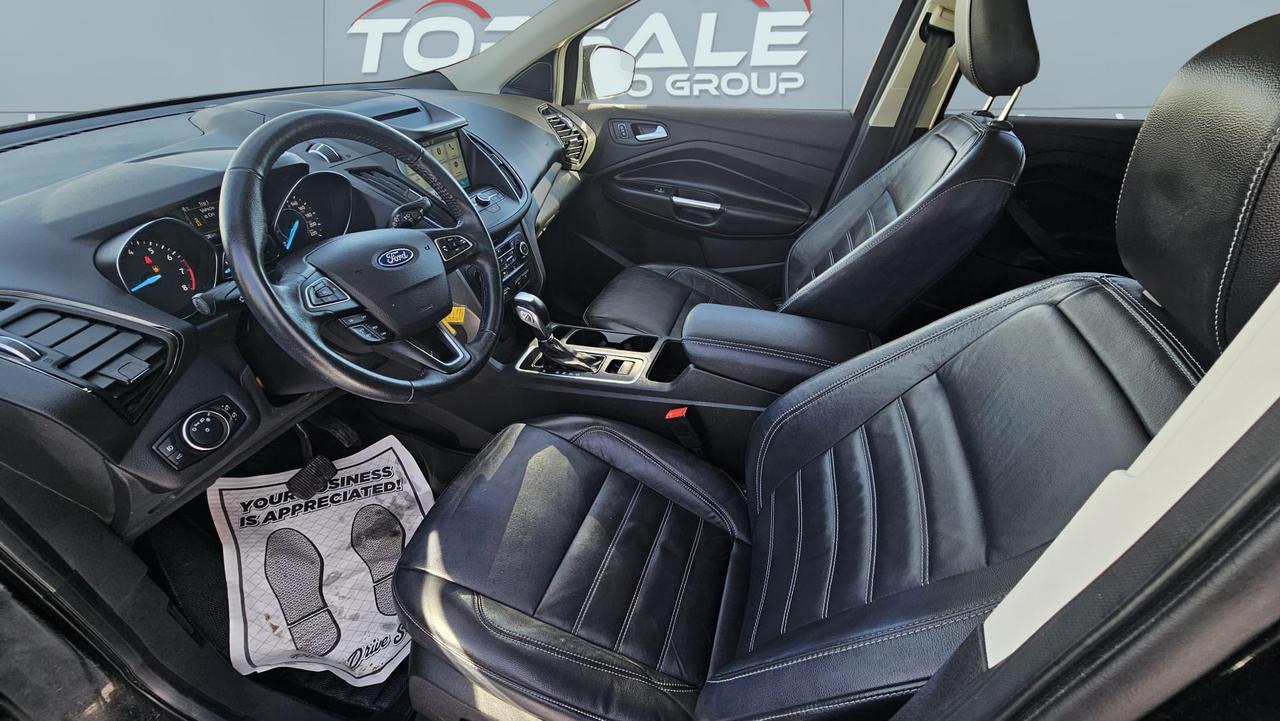 2018 Ford Escape SEL Photo