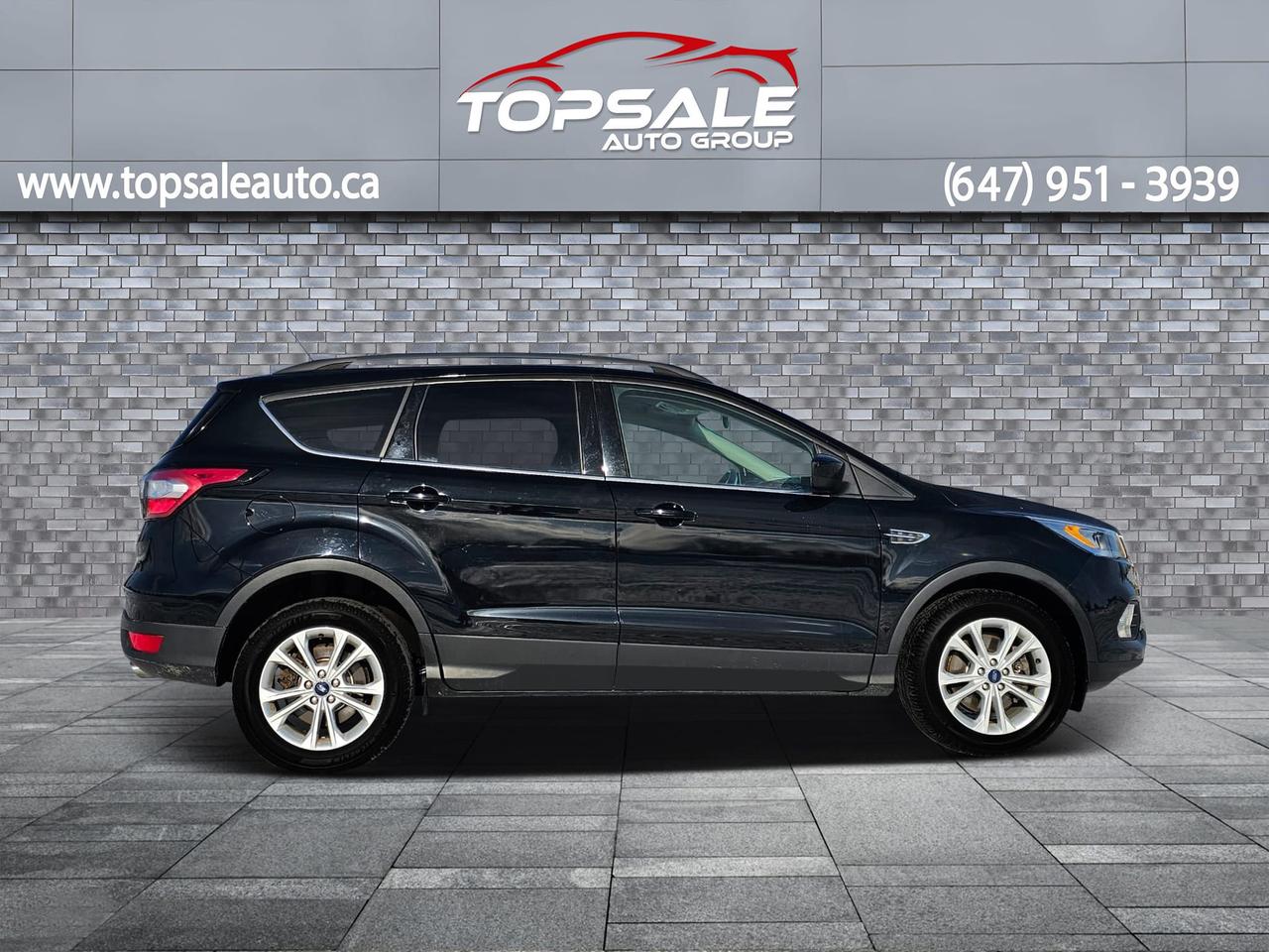 2018 Ford Escape SEL Photo