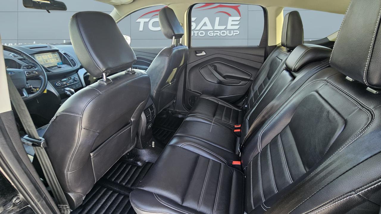 2018 Ford Escape SEL Photo