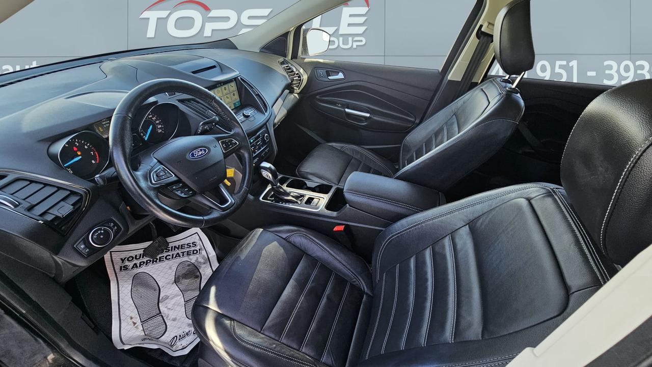 2018 Ford Escape SEL Photo