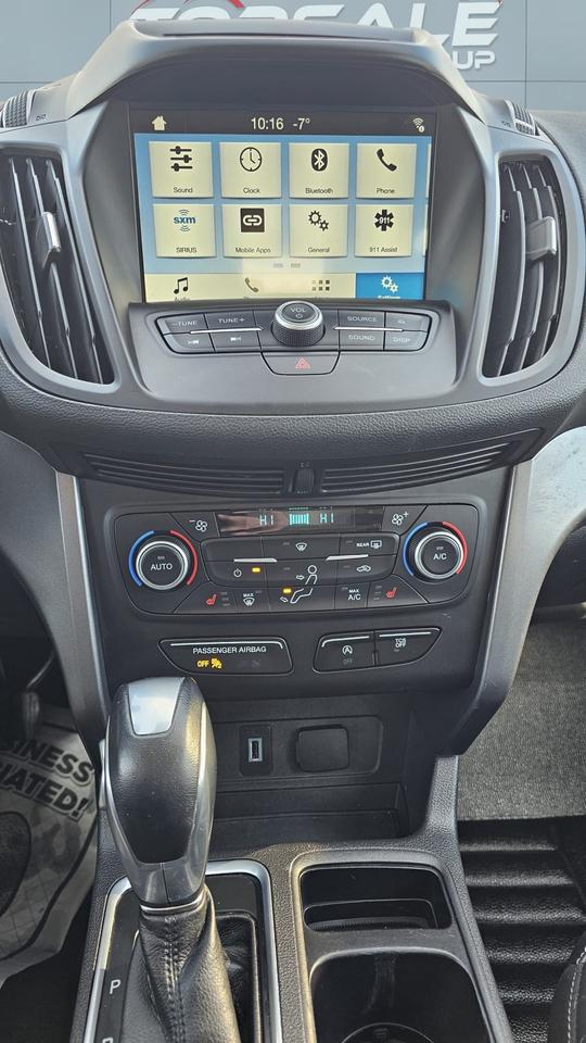 2018 Ford Escape SEL Photo