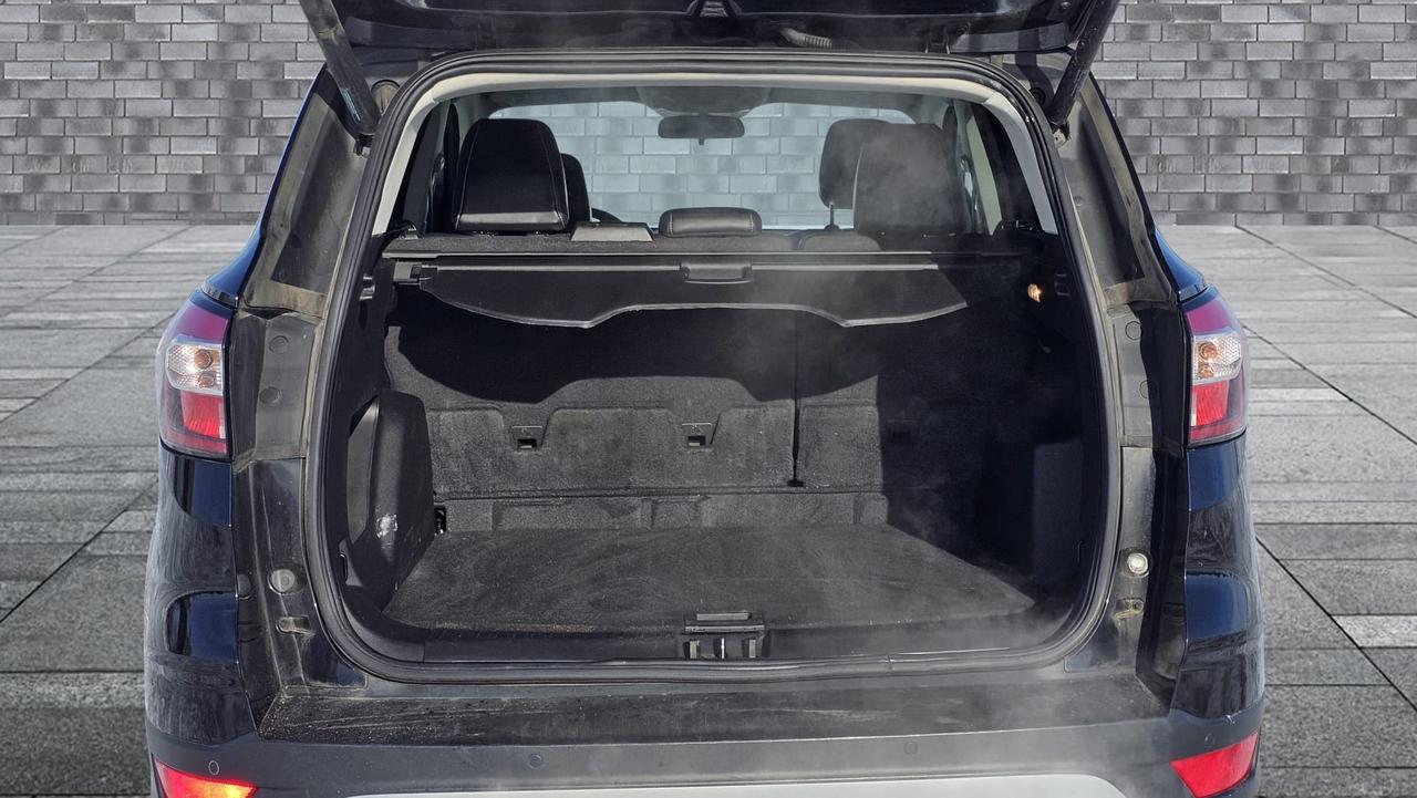 2018 Ford Escape SEL Photo