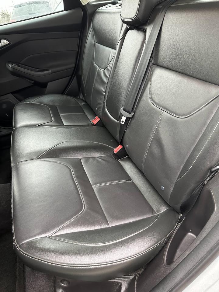 2018 Ford Focus Titanium Photo