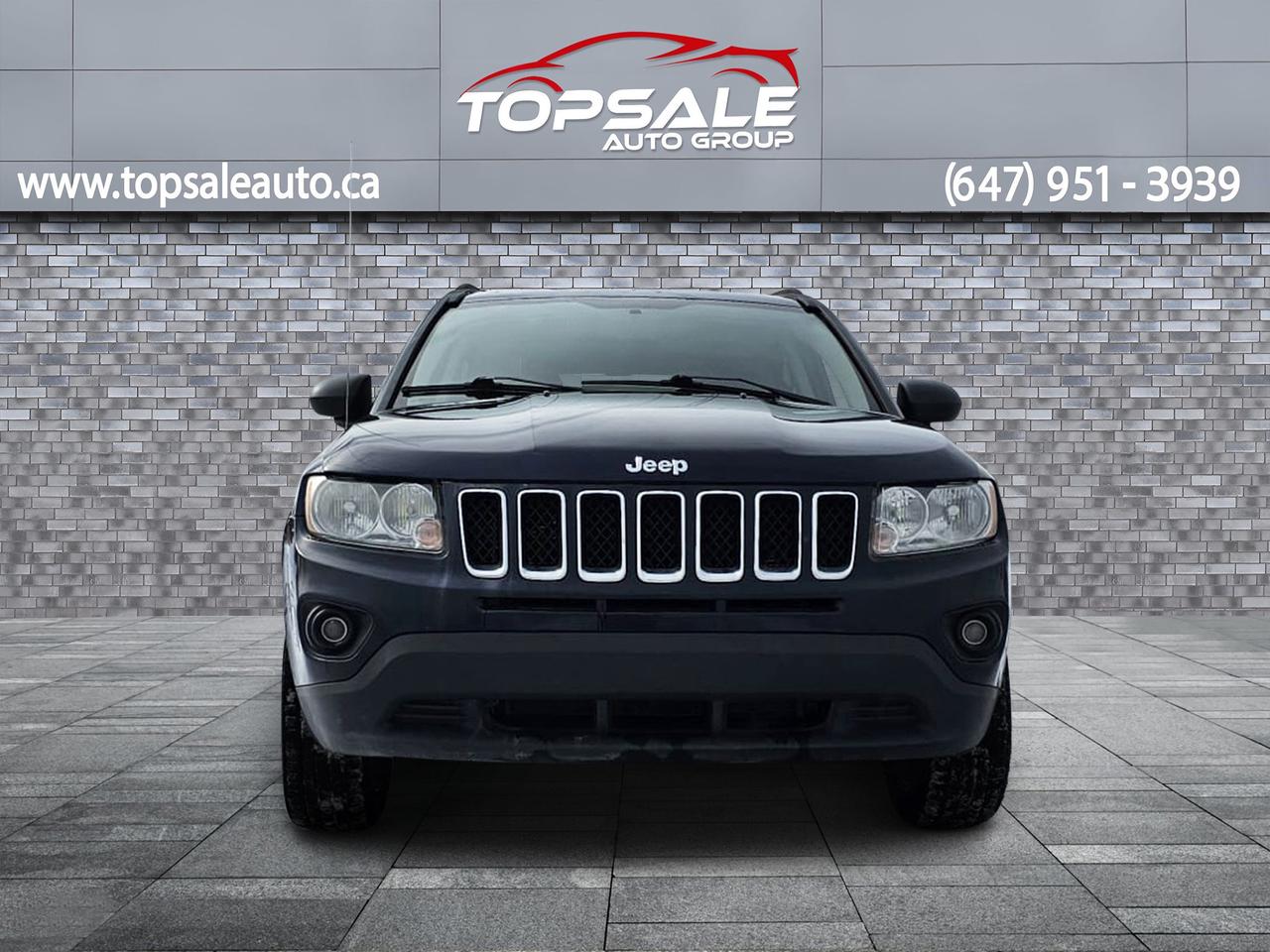 2012 Jeep Compass Sport 4WD Photo