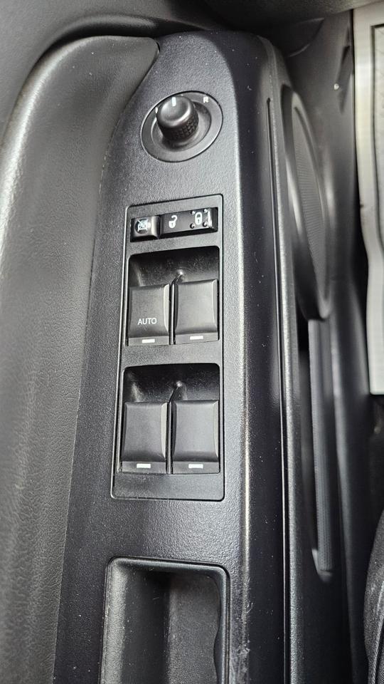 2012 Jeep Compass Sport 4WD Photo