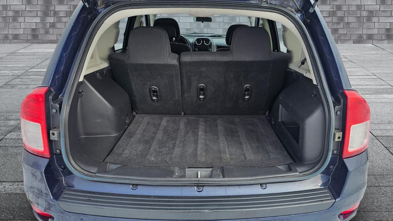 2012 Jeep Compass Sport 4WD Photo