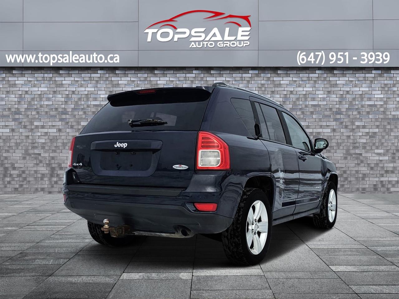 2012 Jeep Compass Sport 4WD Photo