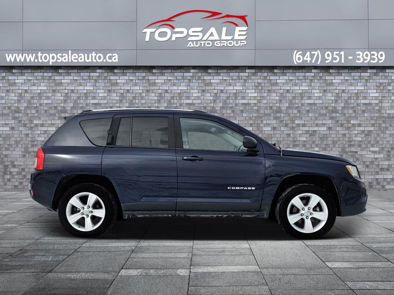 2012 Jeep Compass Sport 4WD Photo