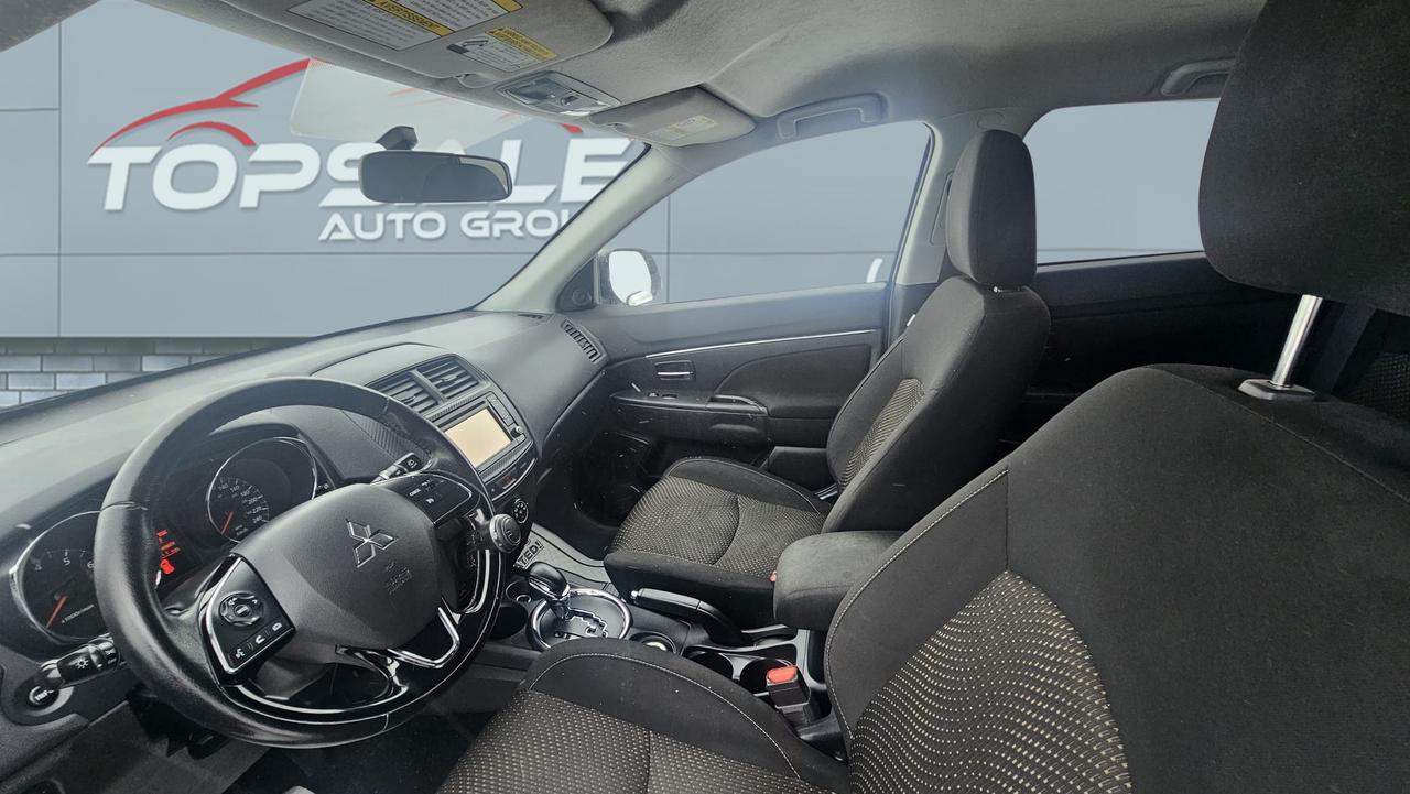 2016 Mitsubishi RVR SE Photo